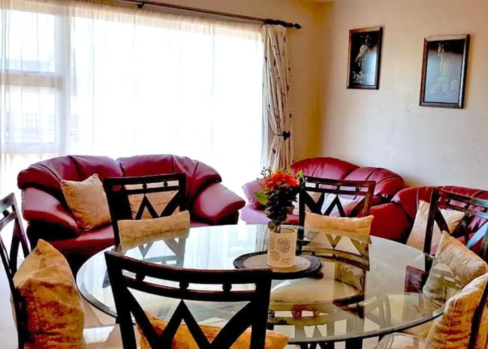 3 Bedrooms Apartment
