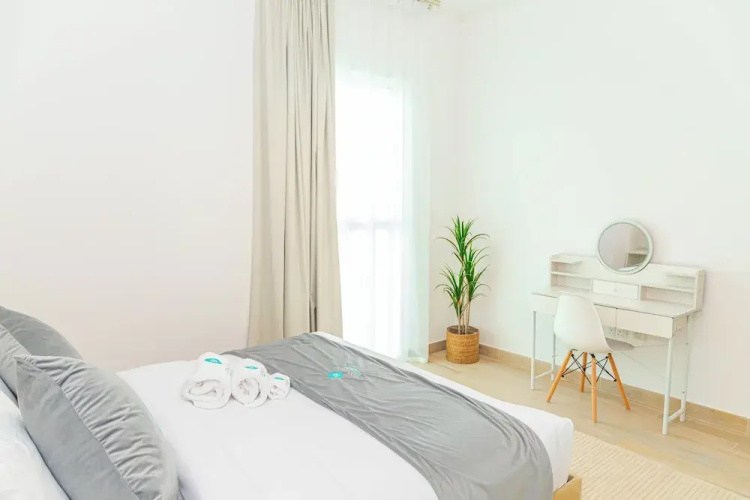 Bloomfields Stylish 1BR in Waters Edge