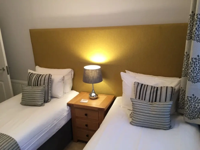 1 Bedroom Deluxe Apartment