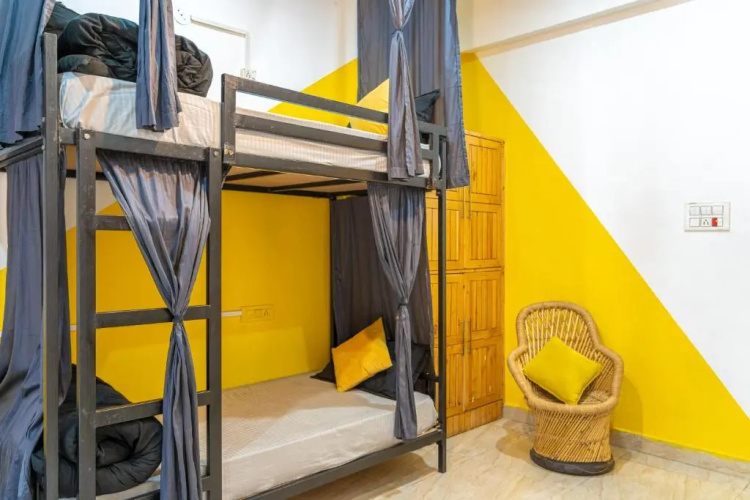 Whoopers Hostel