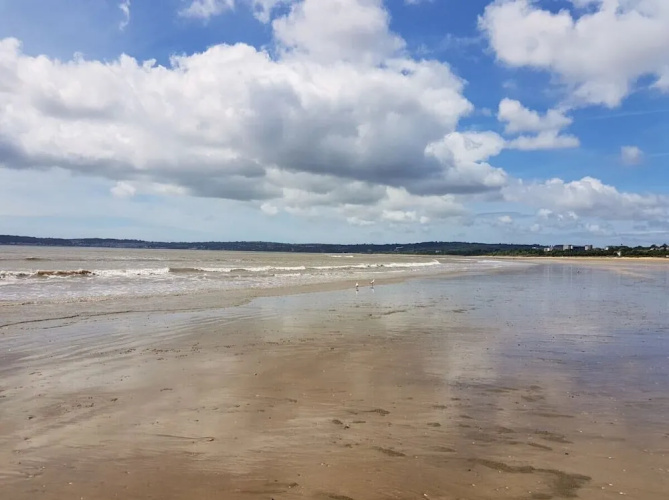 Hoopers Sandy Beach Guest Rooms