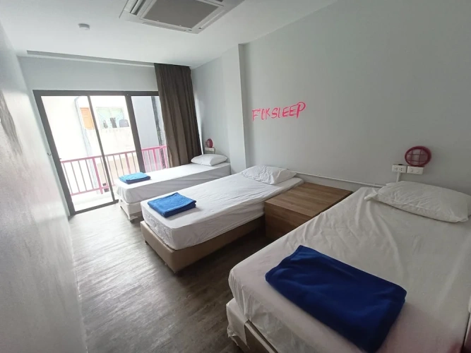 Triple room