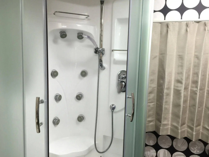 GIS Guest House Tokyo