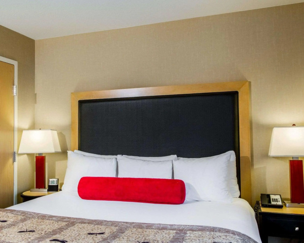 Cambria Hotel Madison East
