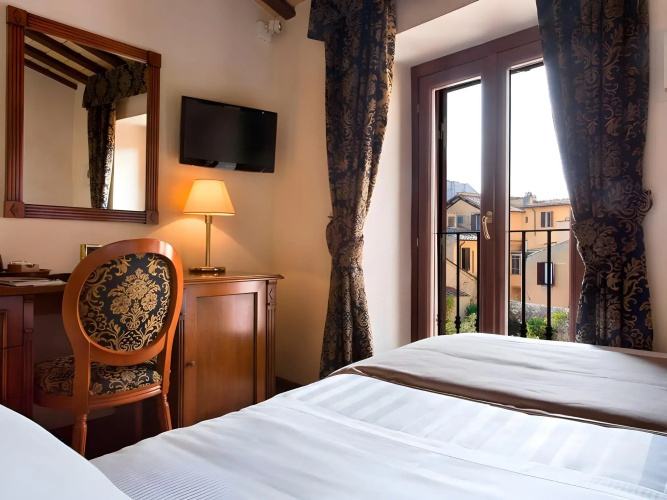 Hotel Teatro Pace