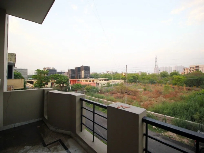 OYO 9069 Hotel WP 13