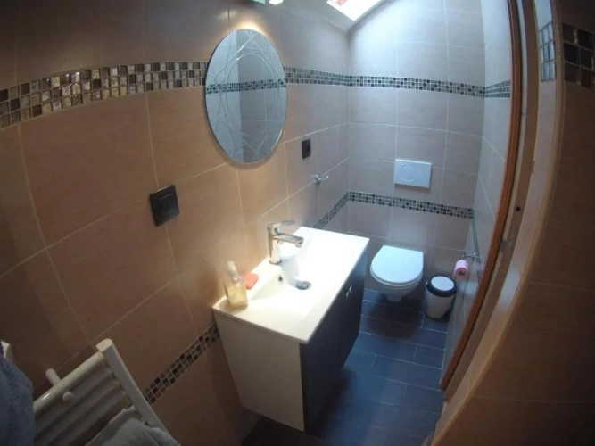 3 Bedrooms Cottage