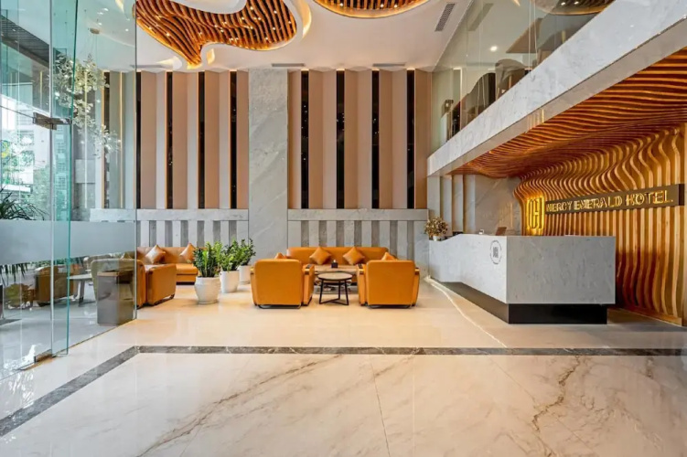 Mercy Emerald Hotel
