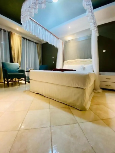 Lishi Resort Hotel