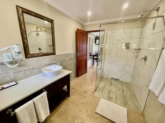 Black Eagle Hotel & Spa