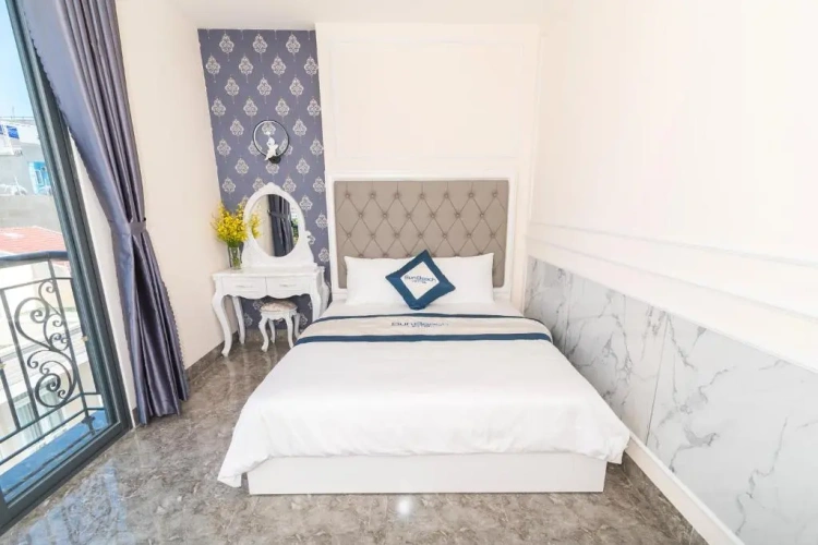 Deluxe Double room with balcony