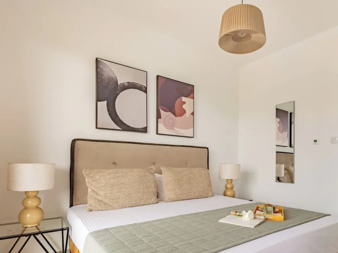 1 Bedroom Apartment with garden view