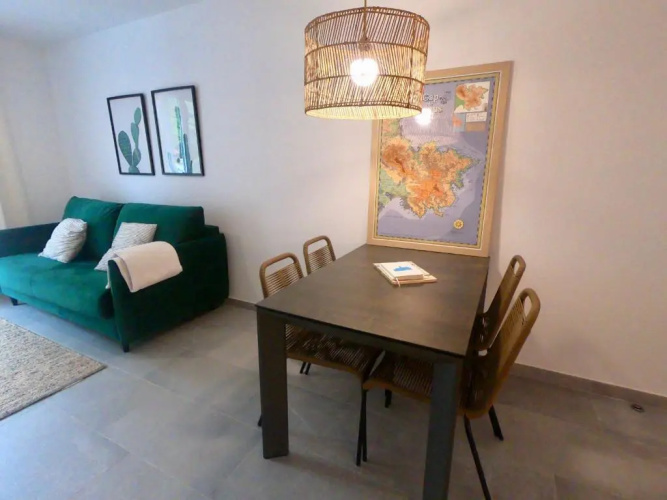 Apartamento nuevo en el centro con garaje