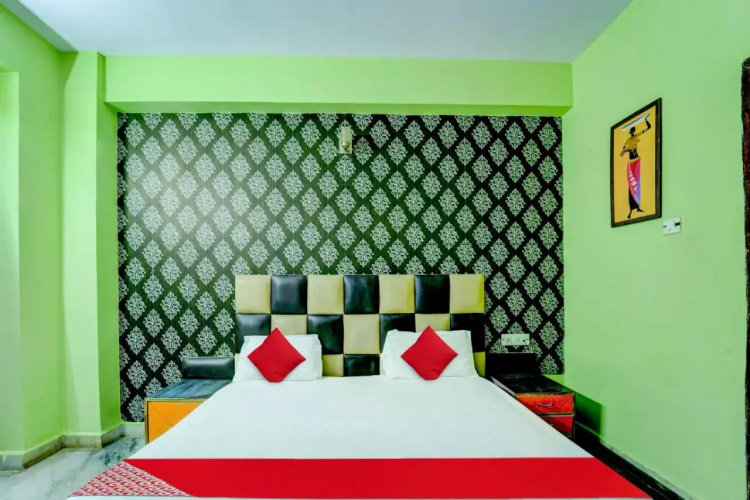 OYO 9061 Savera Retreat