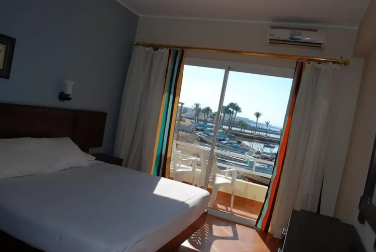 A1 Suites