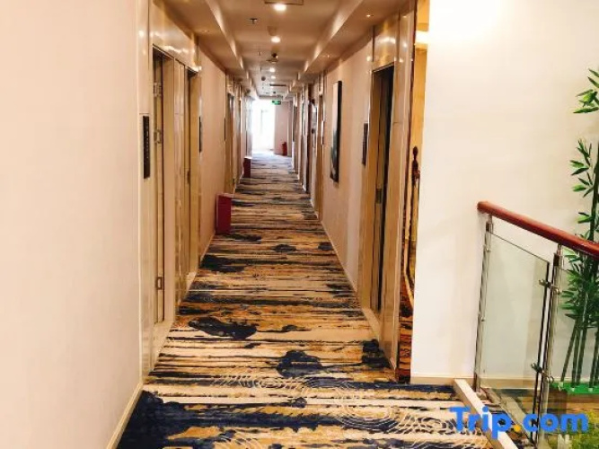Yuefeng Boutique Hotel