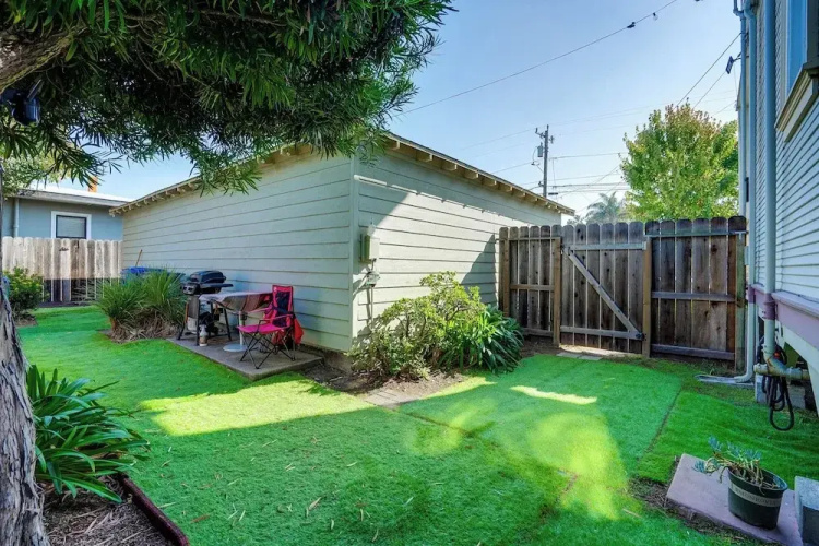 Pet-friendly Condo < 2 Mi to Alameda Beach!