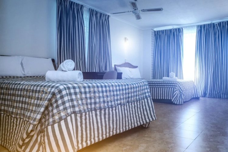 Queenslander Motel
