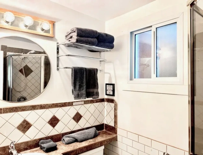 1 Bedroom Classic Double room with lake view