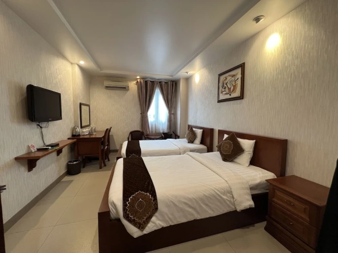 Deluxe Double room with city view