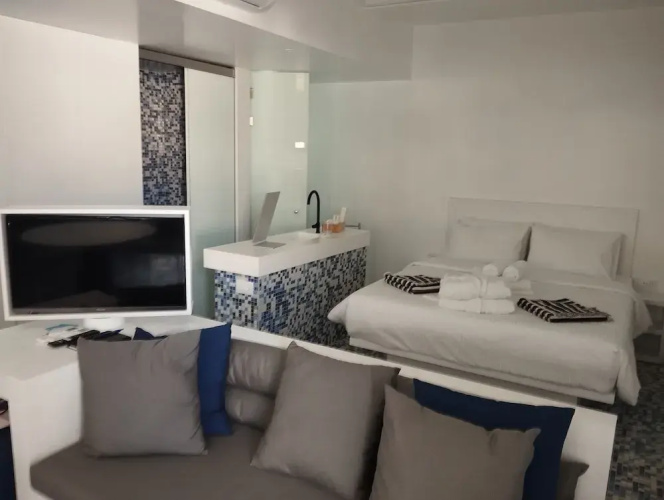 Ergina Boutique Experience