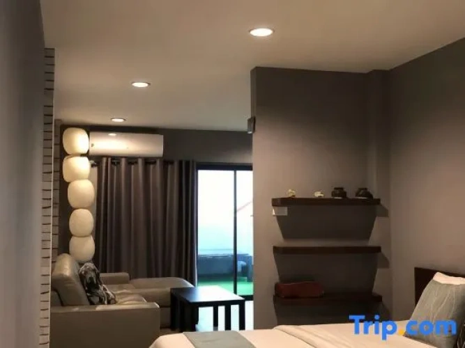 Standard room with balcony