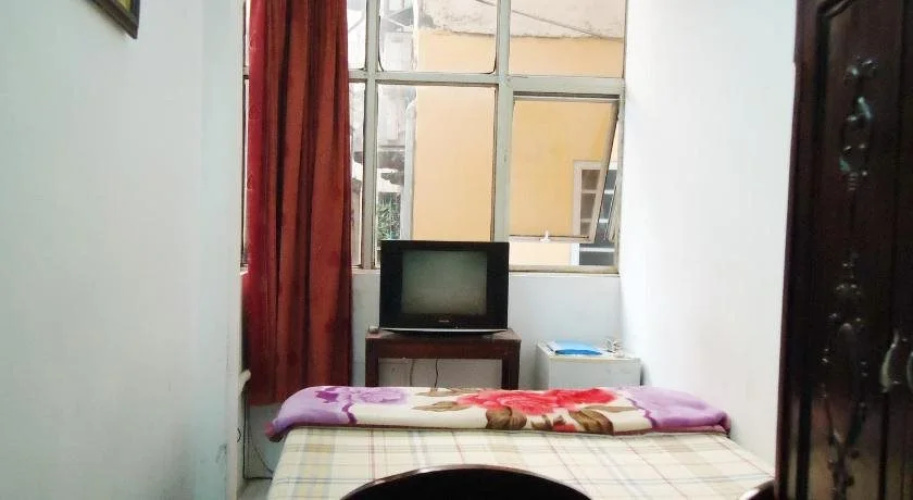 North Hostel N.2