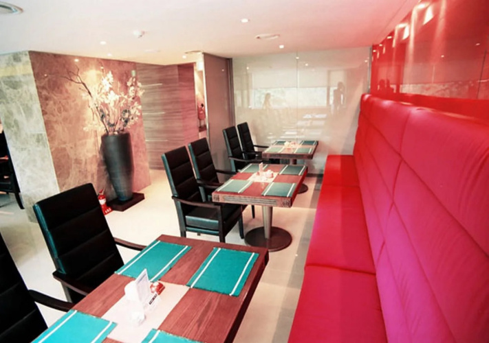 Airport Hotel