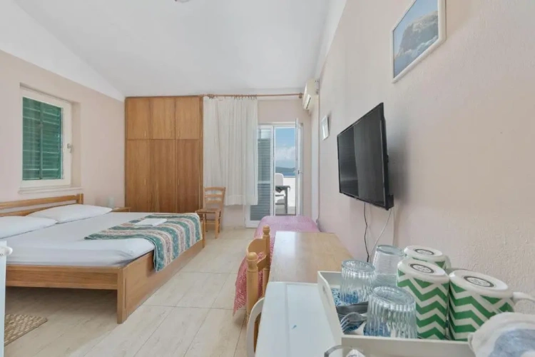 Standard Double room with sea view