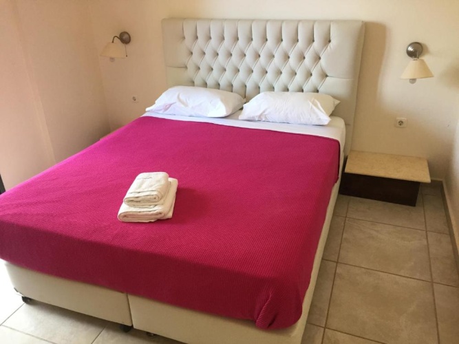 2 Bedrooms Family Apartment with sea view