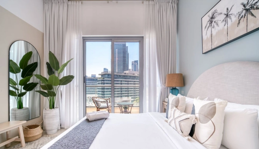 Modern One Bedroom Stylish Touches