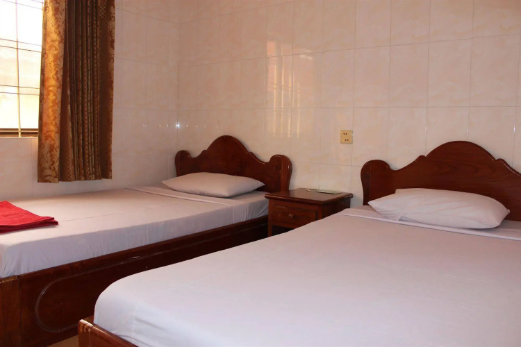 Lucky 2 Guesthouse