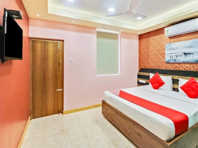 Hotel Silver Inn by OYO Rooms