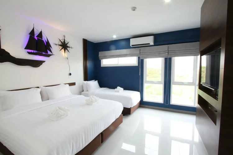 Anna-Nava Pakkret Hotel