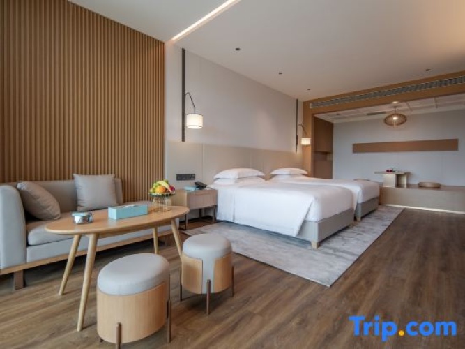 Twin Suite with garden view