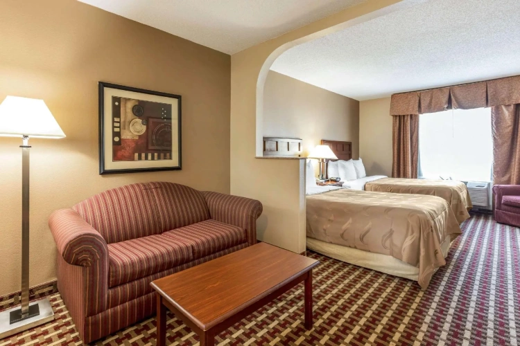 Quadruple Suite