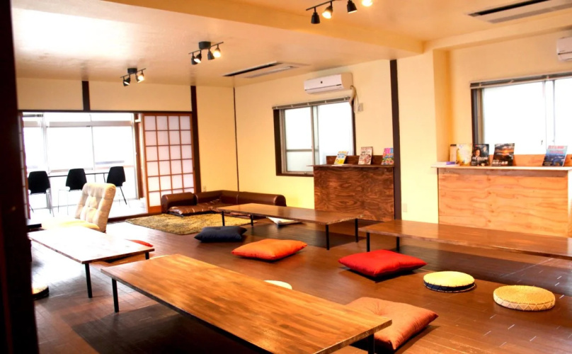 Funtoco Backpackers Namba - Hostel
