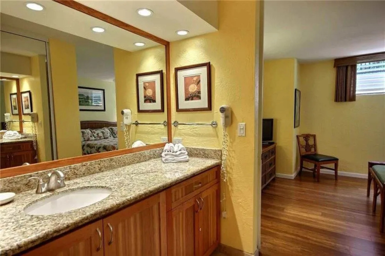Papakea #K303 - 2 Br Condo