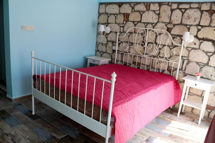 Beyaz Tas Otel