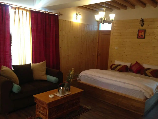Radhu's Boutique Inn
