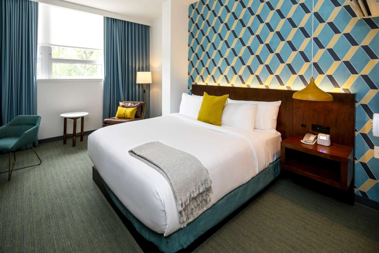 Standard Double room with pool view