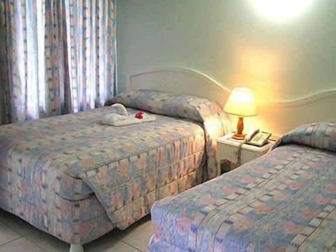 Gold Nugget Hotel