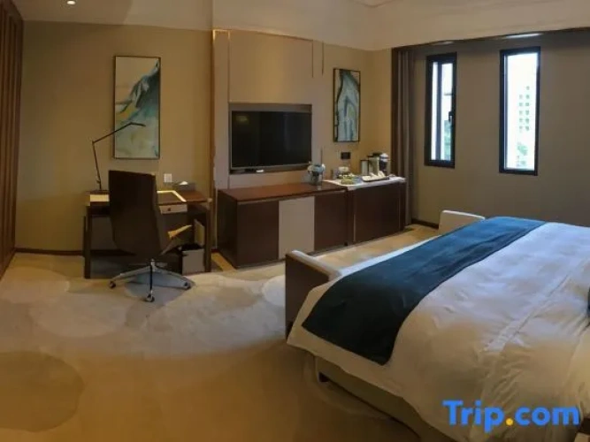 Deluxe Double room with mountain view