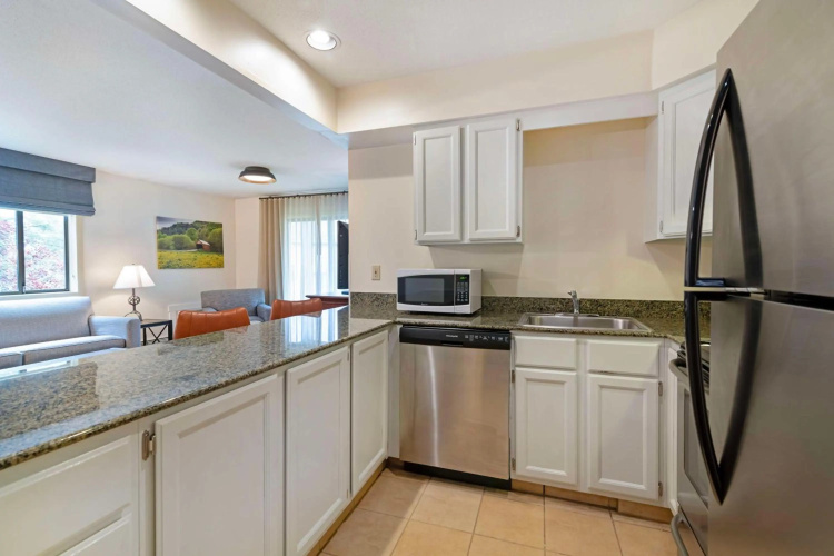 Best Western Inn & Suites Rutland-Killington photo 33