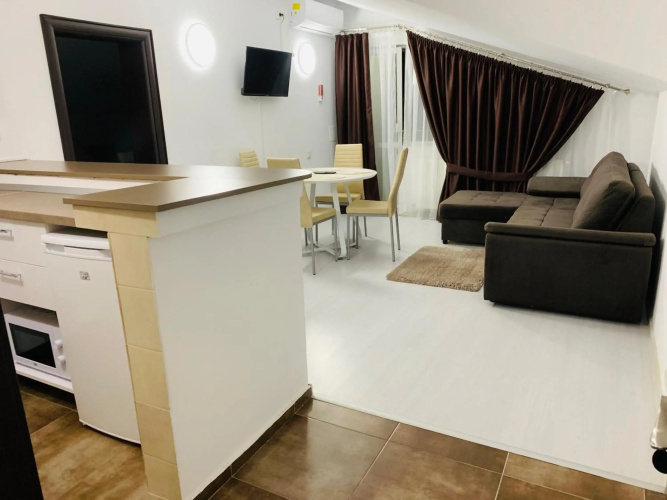 FAST Airport Hotel