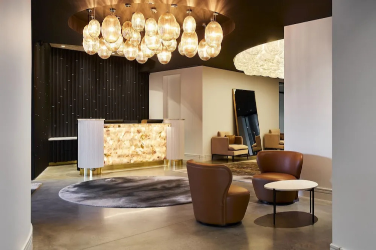Astina Suites