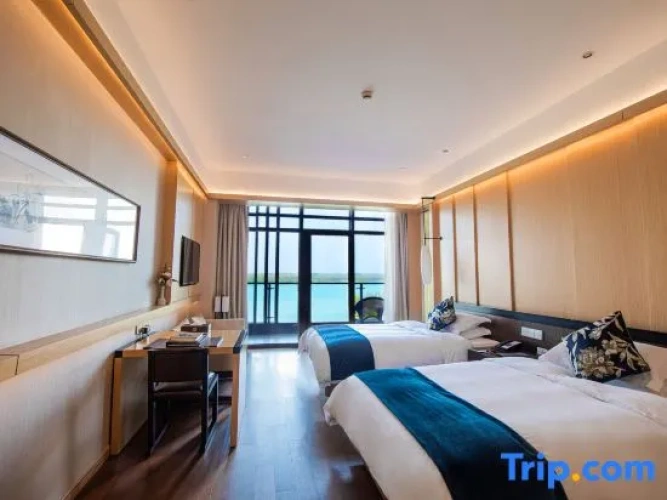 Premier Double room with courtyard view