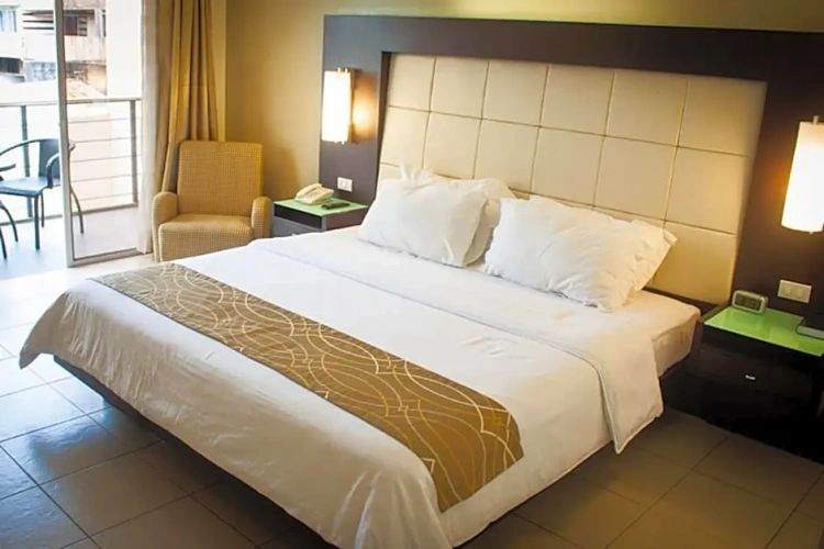 Deluxe Double Suite