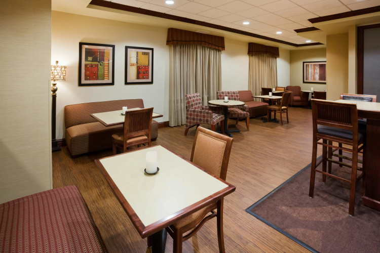 Hampton Inn Fairmont photo 7
