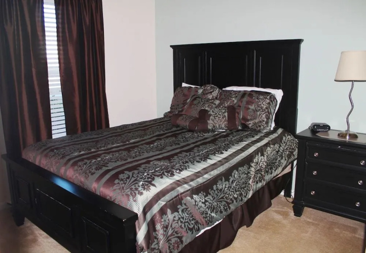 1515 Willow Bend
